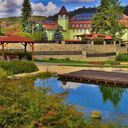 Hotel Forestyma Hodonin Bagian luar foto
