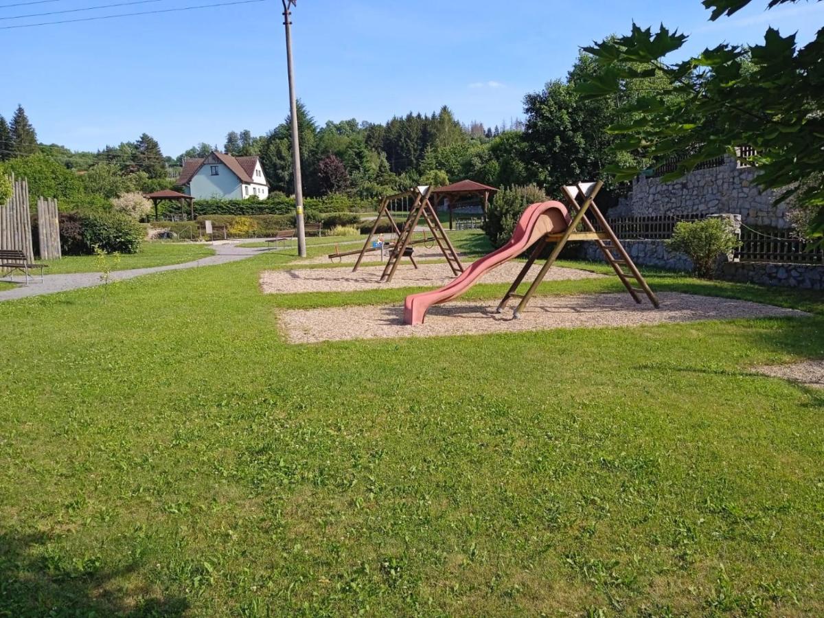 Hotel Forestyma Hodonin Bagian luar foto